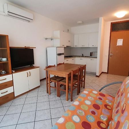 Residence La Zattera Lignano Sabbiadoro Eksteriør bilde